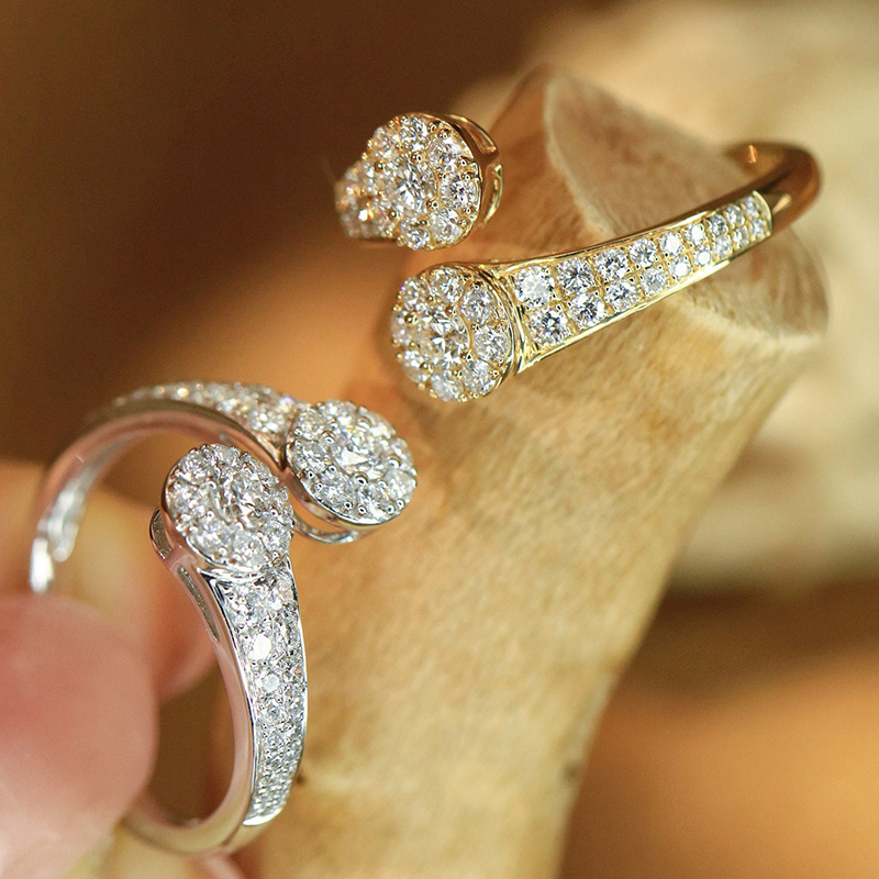 Aazuo Vintage Jewely 18K Yello - Luxury Lifestyle Girl บทวิจารณ์และราคา